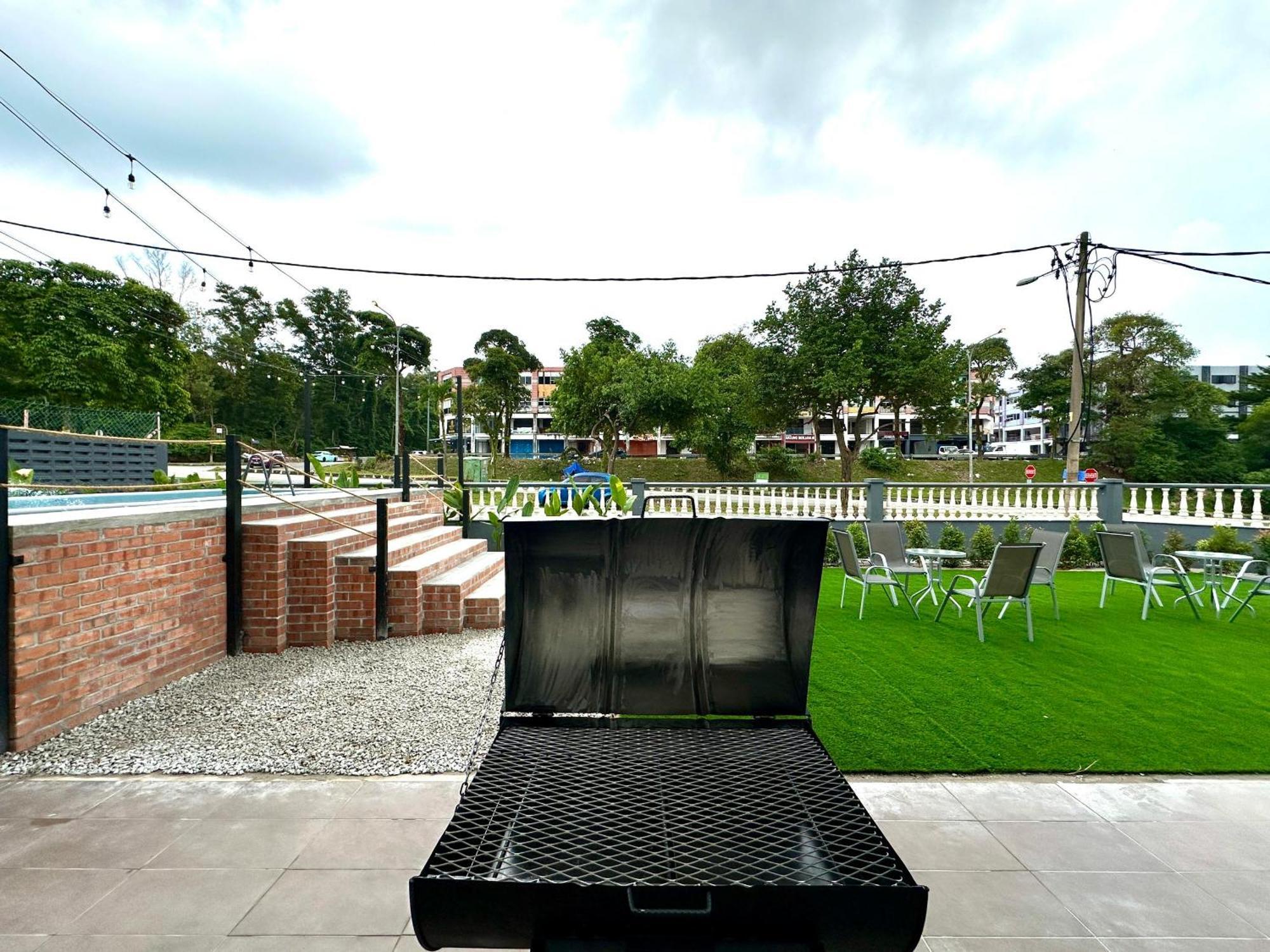 Bnb Country Homestay, Rawang - 16 Pax, Pool, Huge Garden Zewnętrze zdjęcie